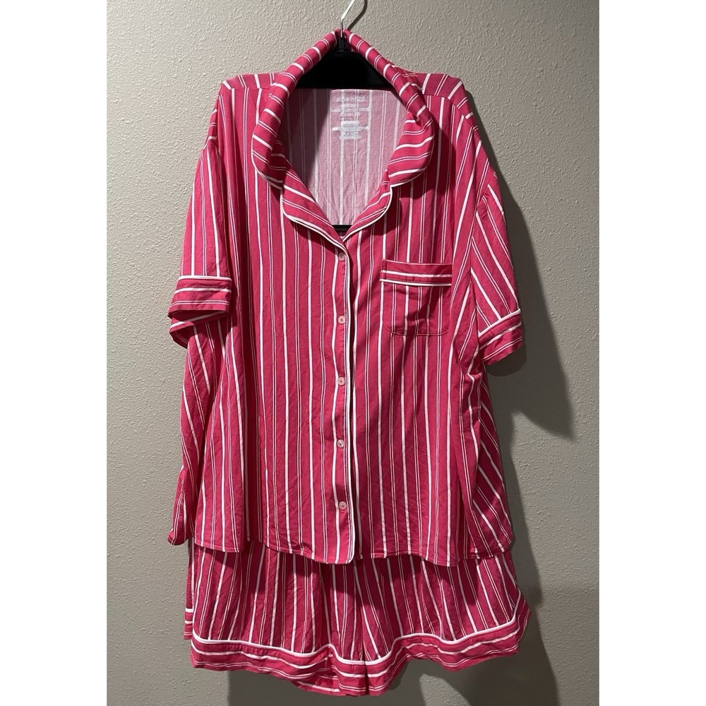 members mark womens pajama set Button Up Short Sleeve And Shorts Pink Stripe NWT
